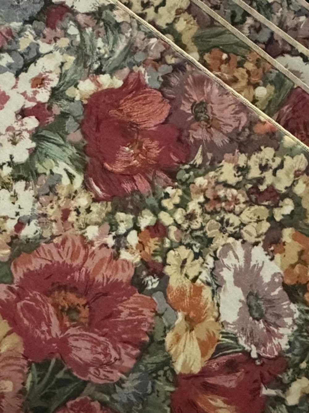 4 floral rectangular placemats